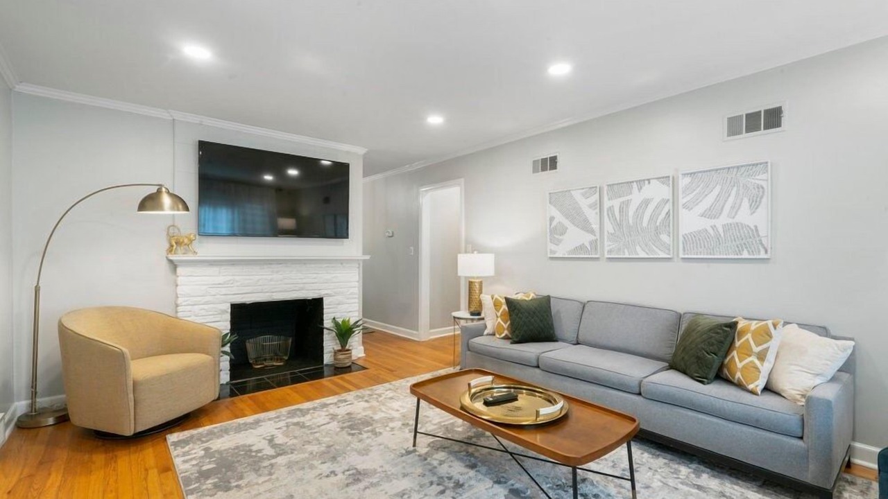 Photo of Livingroom in Tulsa