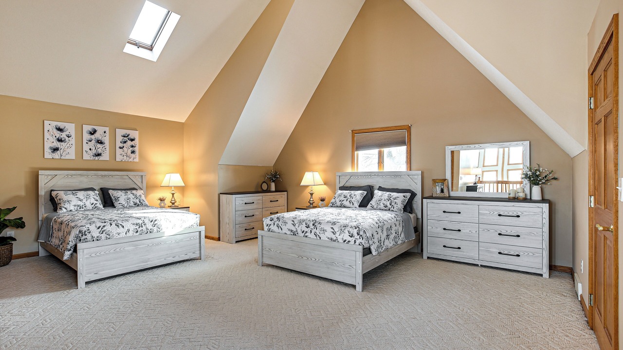 Photo of Others in Apple Valley