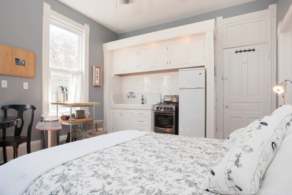 Photo of Bedroom in Smith Park