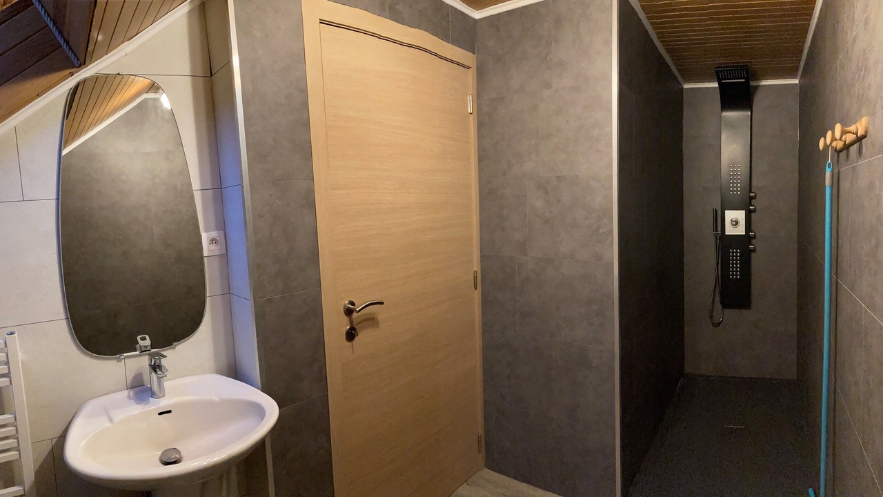 Photo of Bathroom in Montherme