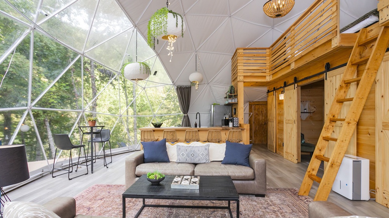 Photo of Livingroom in Cosby