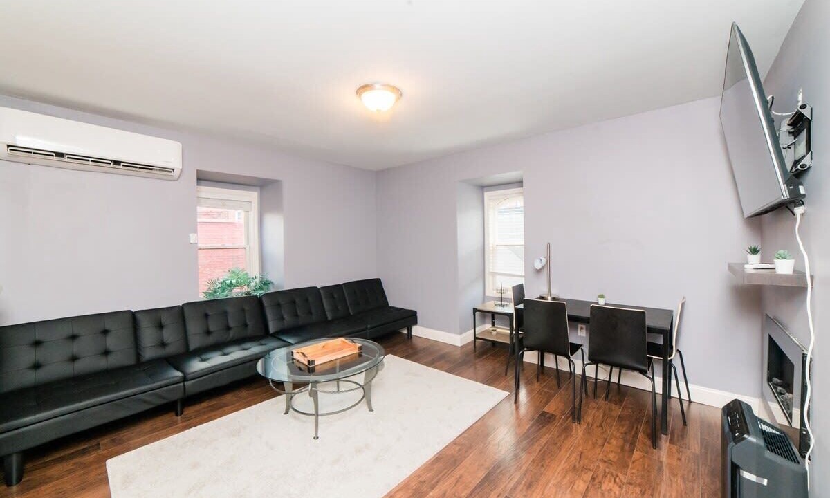 Photo of Bedroom in Allegheny-West