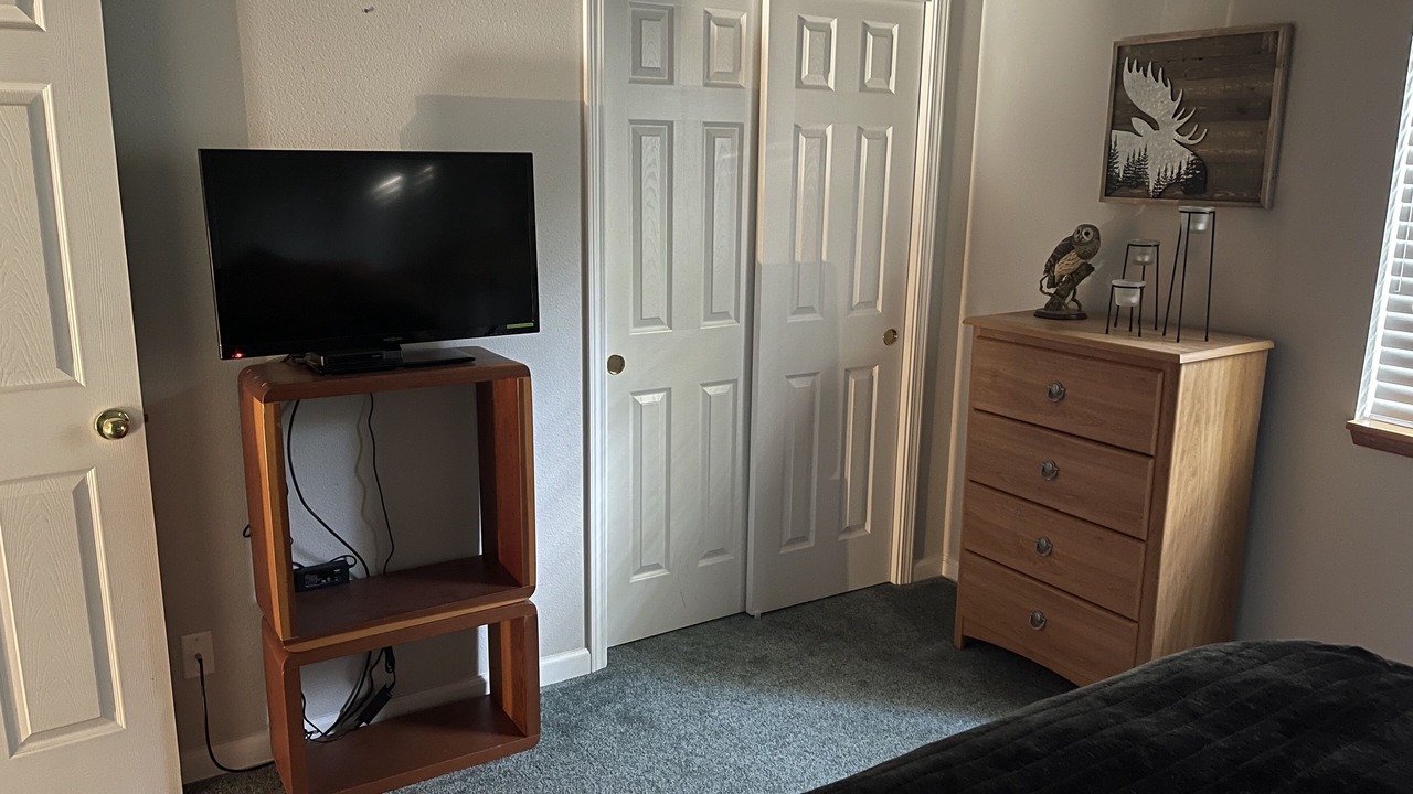 Photo of Bedroom in Granite Ridge