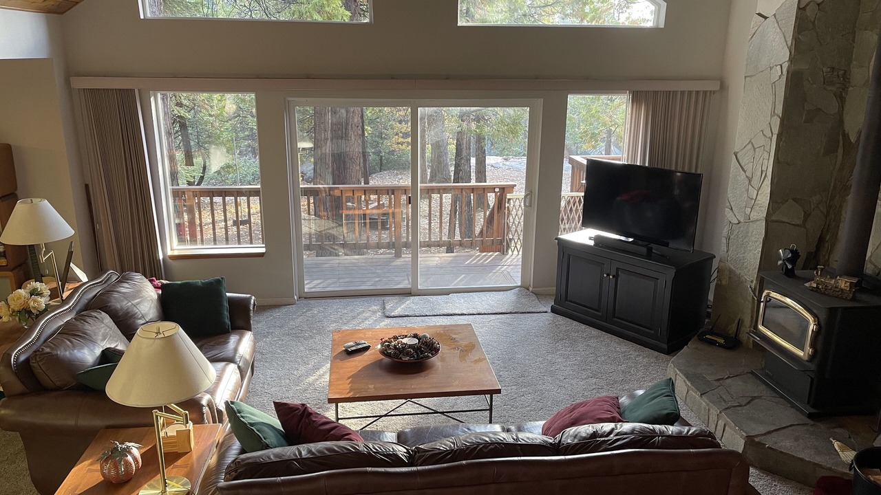 Photo of Livingroom in Granite Ridge