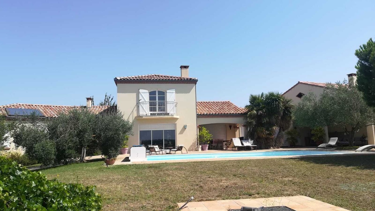 Photo of Outdoor in Mervilla