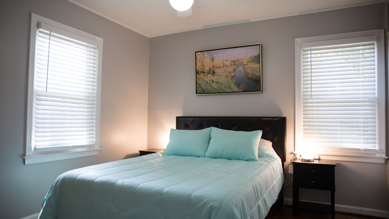 Photo of Bedroom in Merriam