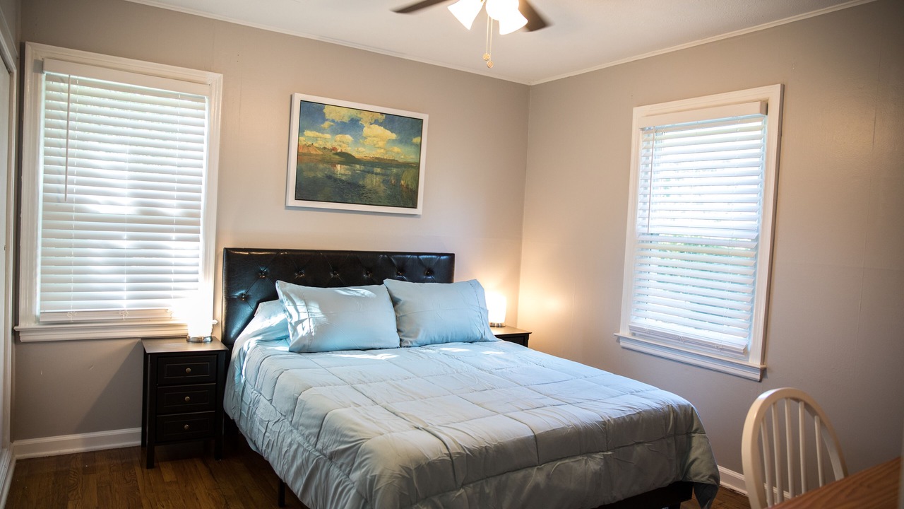 Photo of Bedroom in Merriam