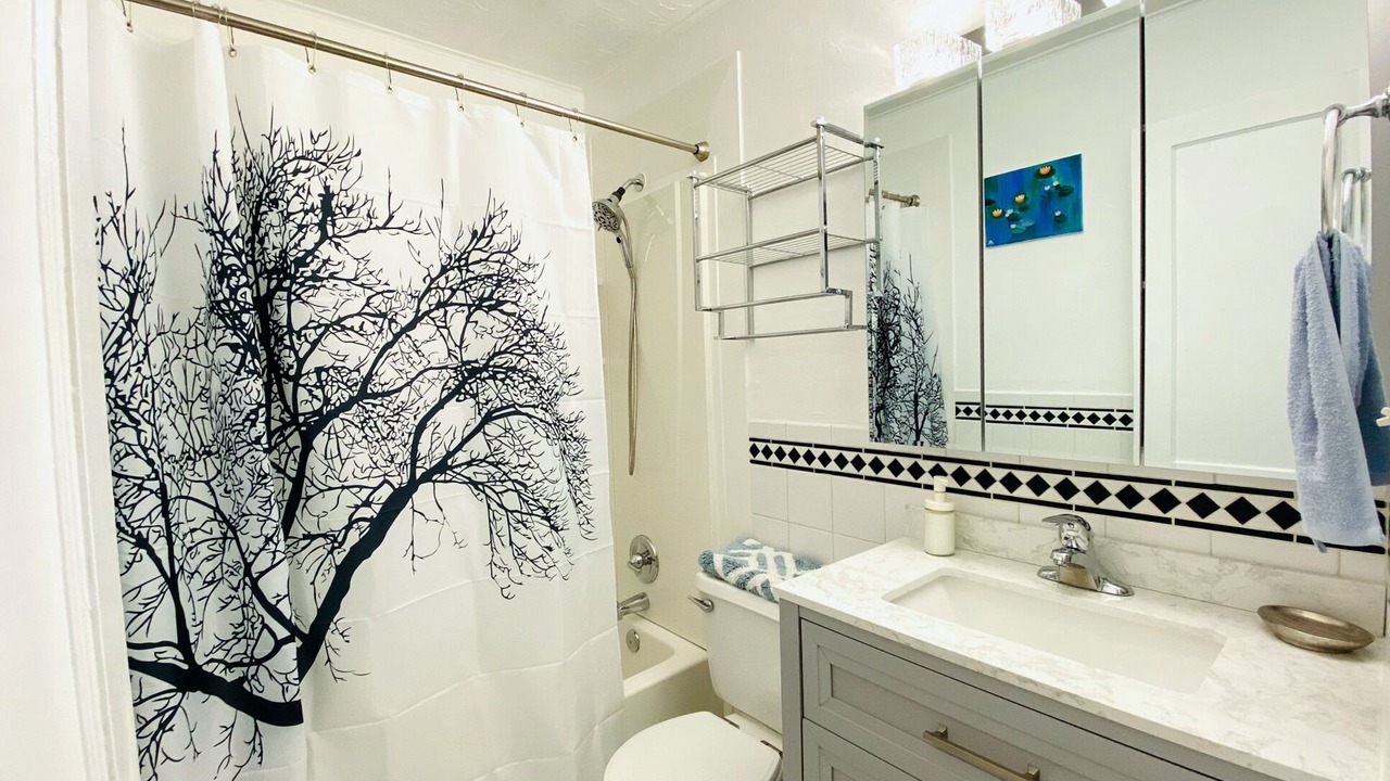 Photo of Bathroom in Merriam