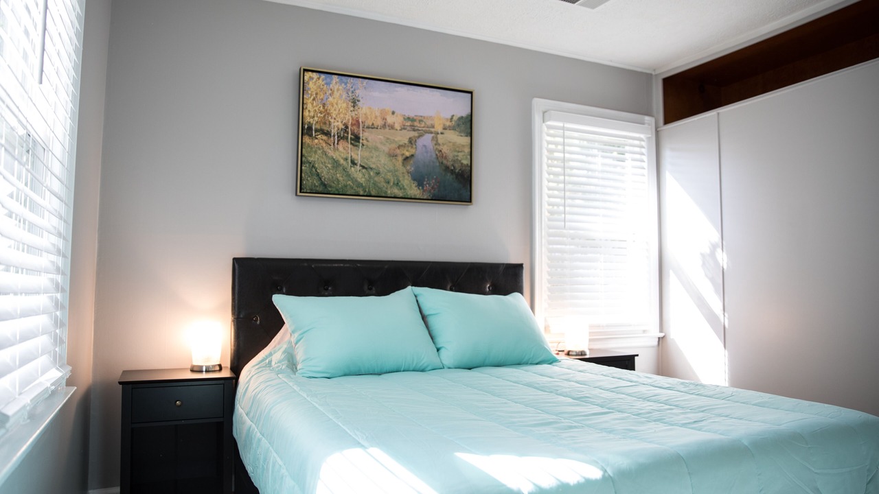 Photo of Bedroom in Merriam