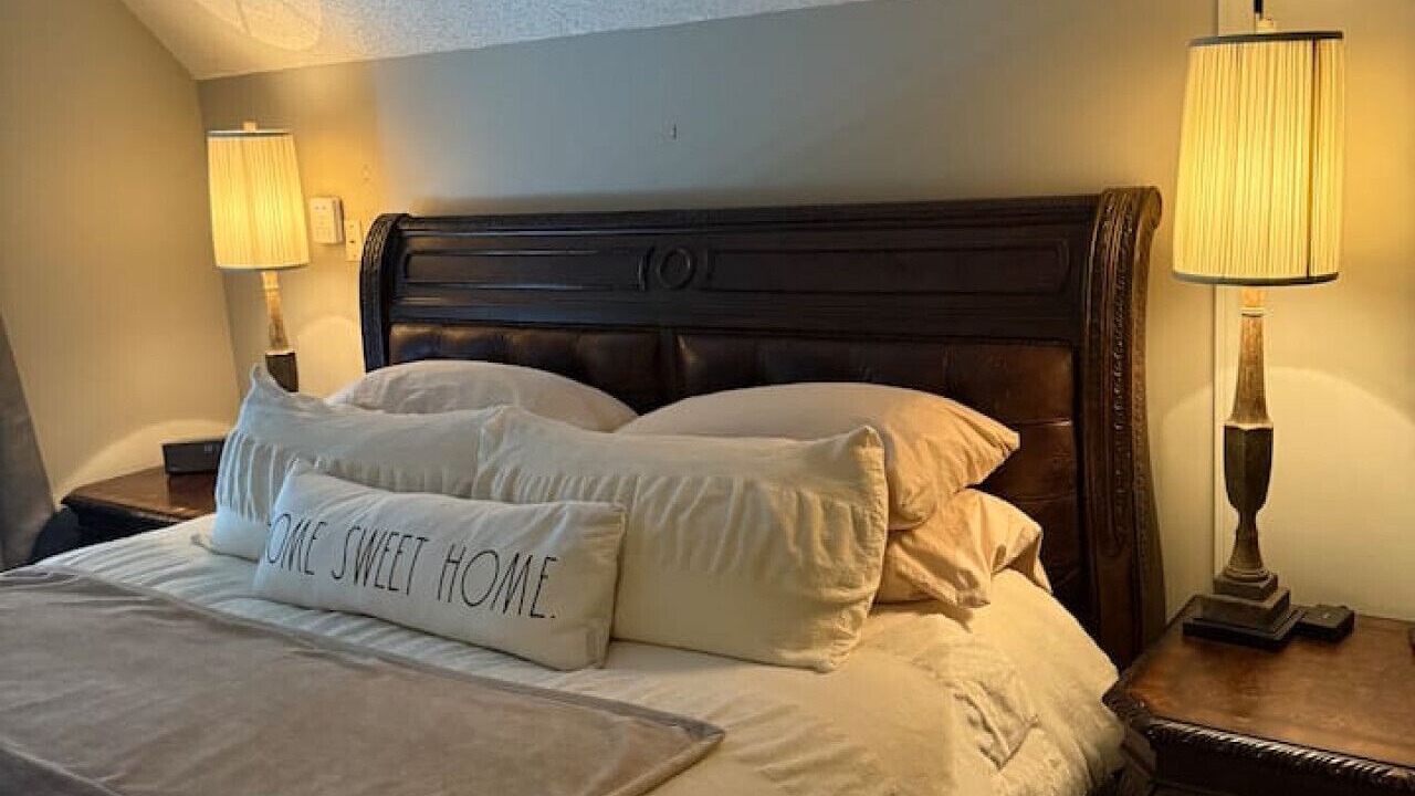Photo of Bedroom in Overland Park