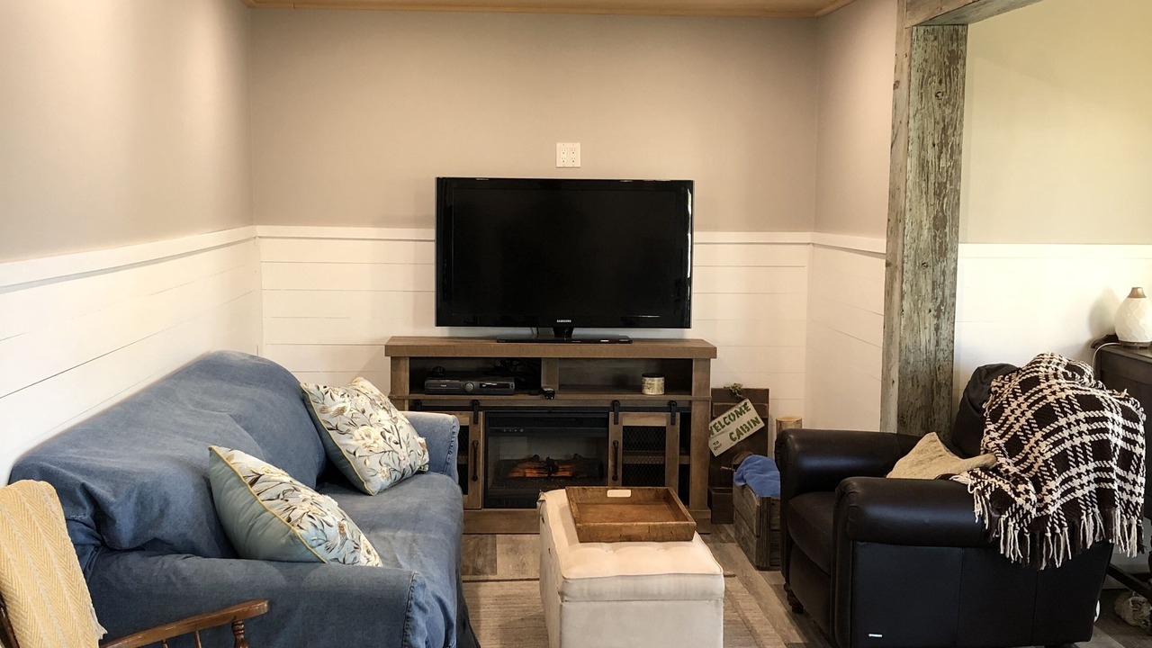 Photo of Livingroom in West Arm