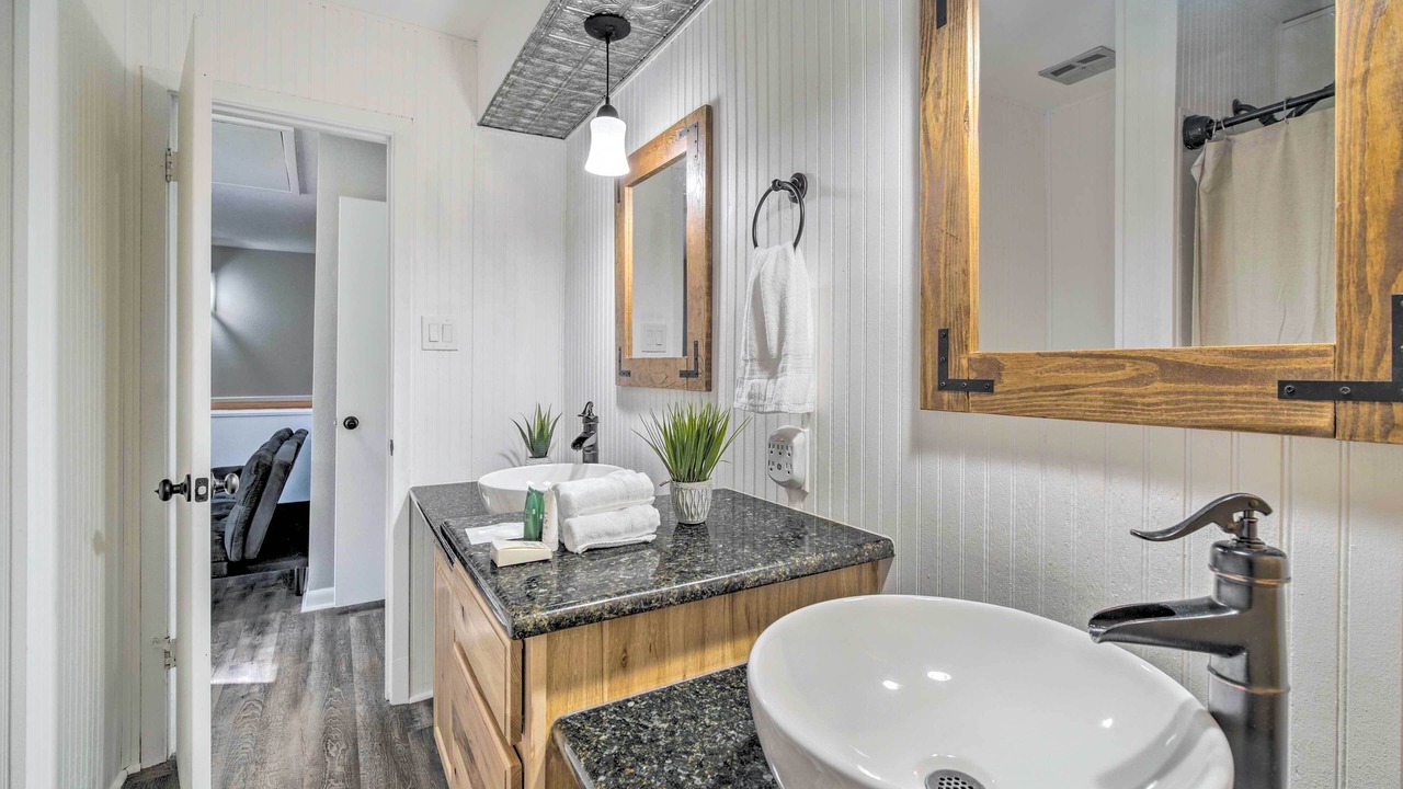 Photo of Bathroom in Cape Royale