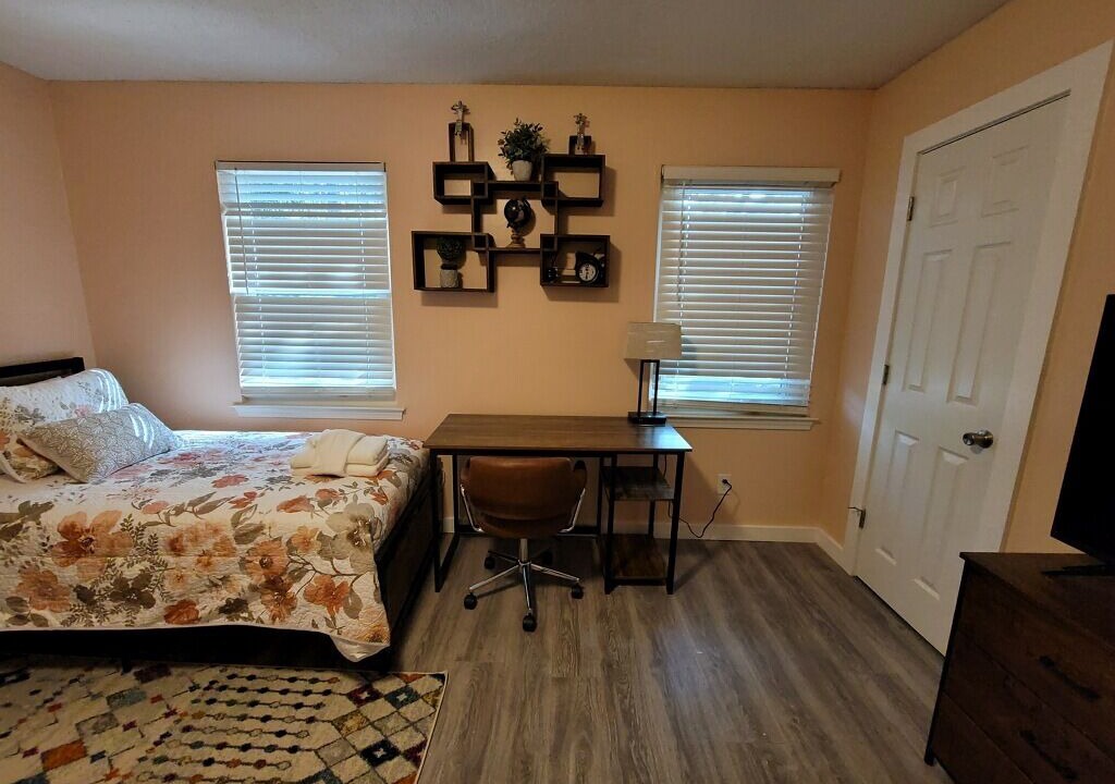 Photo of Bedroom in Palmetto Dunes