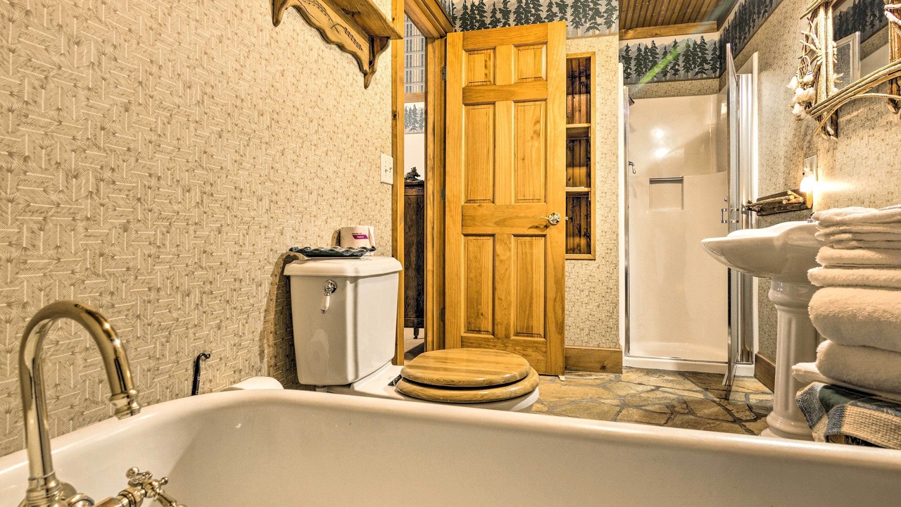 Photo of Bathroom in Cullowhee