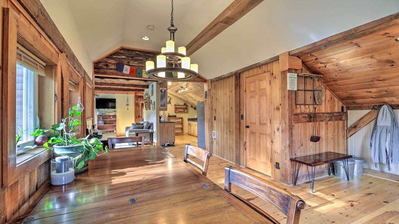 Photo of Others in Jeffersonville