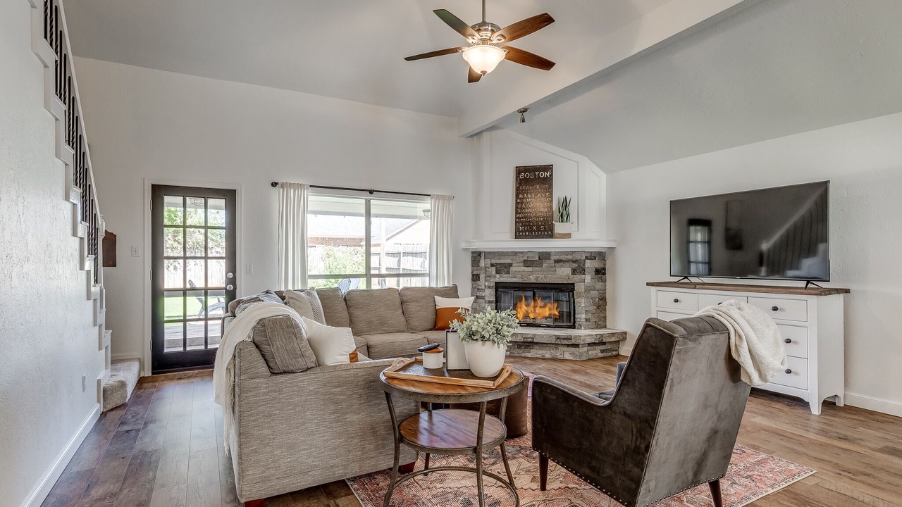 Photo of Livingroom in Edmond