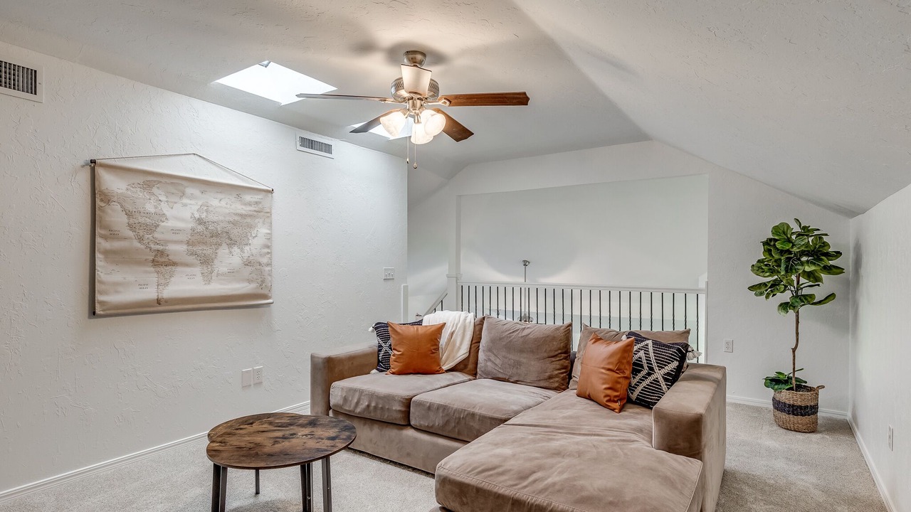 Photo of Livingroom in Edmond