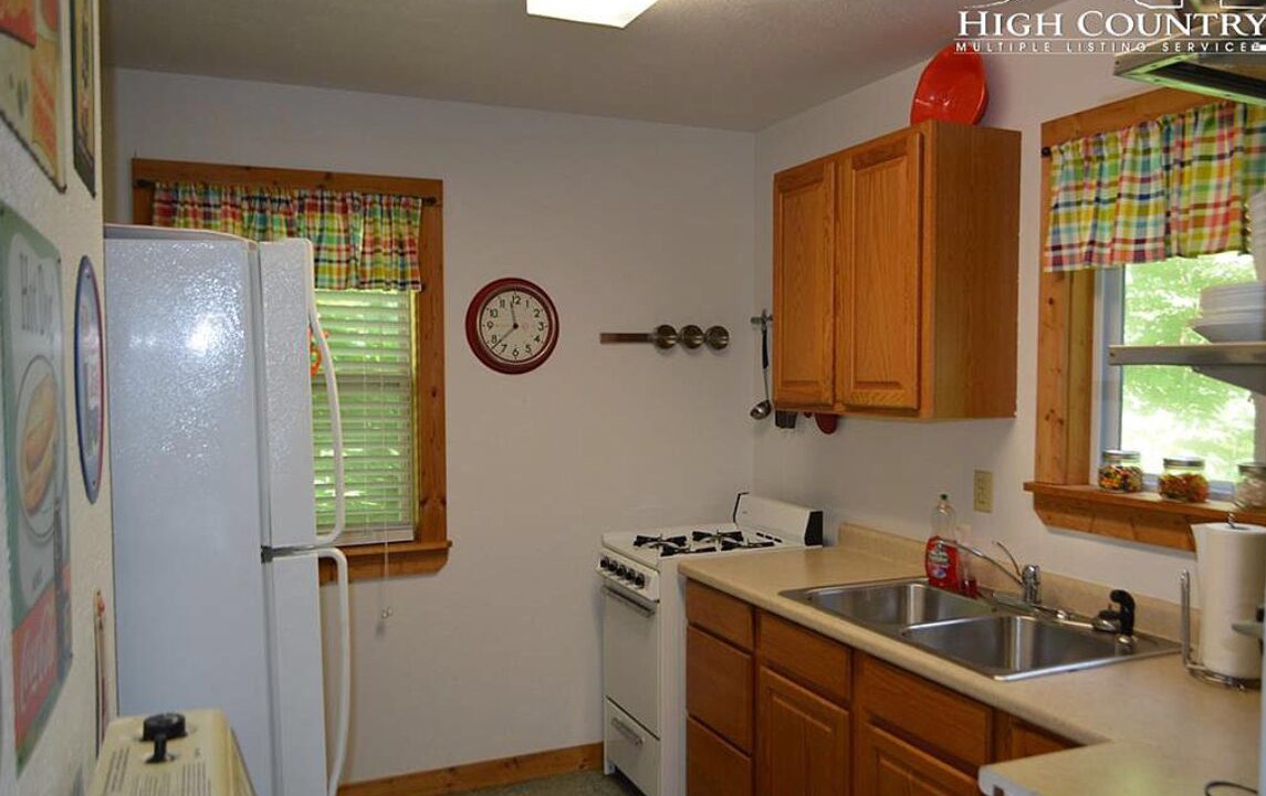 Photo of Kitchen in Elk Park