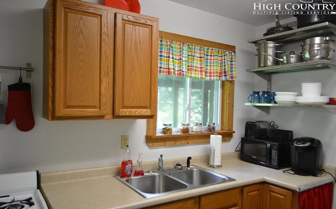 Photo of Kitchen in Elk Park