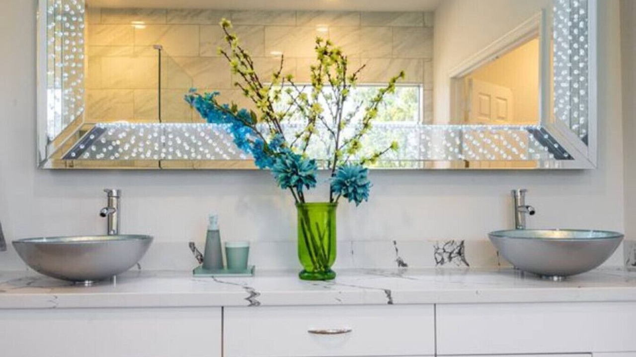 Photo of Bathroom in Northside