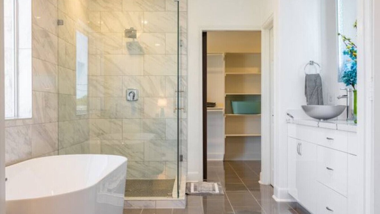 Photo of Bathroom in Northside