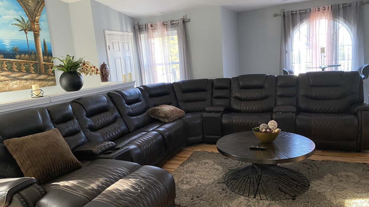 Photo of Livingroom in Westbrook