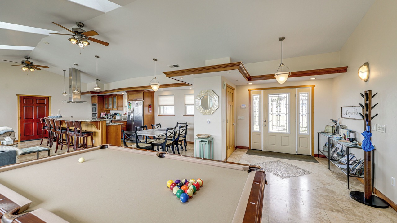 Photo of Bedroom in Crescent City