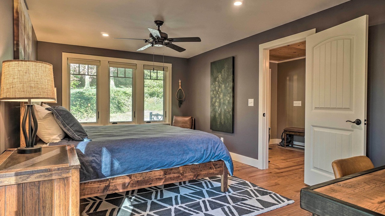 Photo of Others in Lakemont