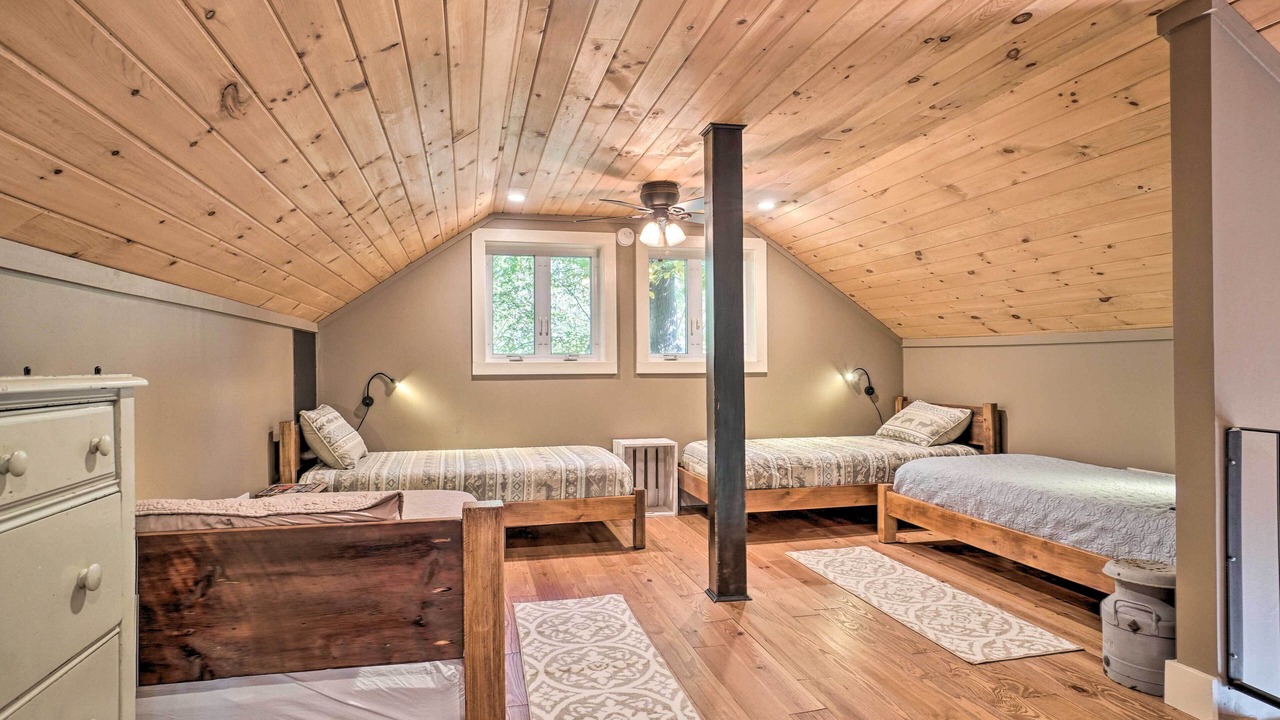 Photo of Others in Lakemont