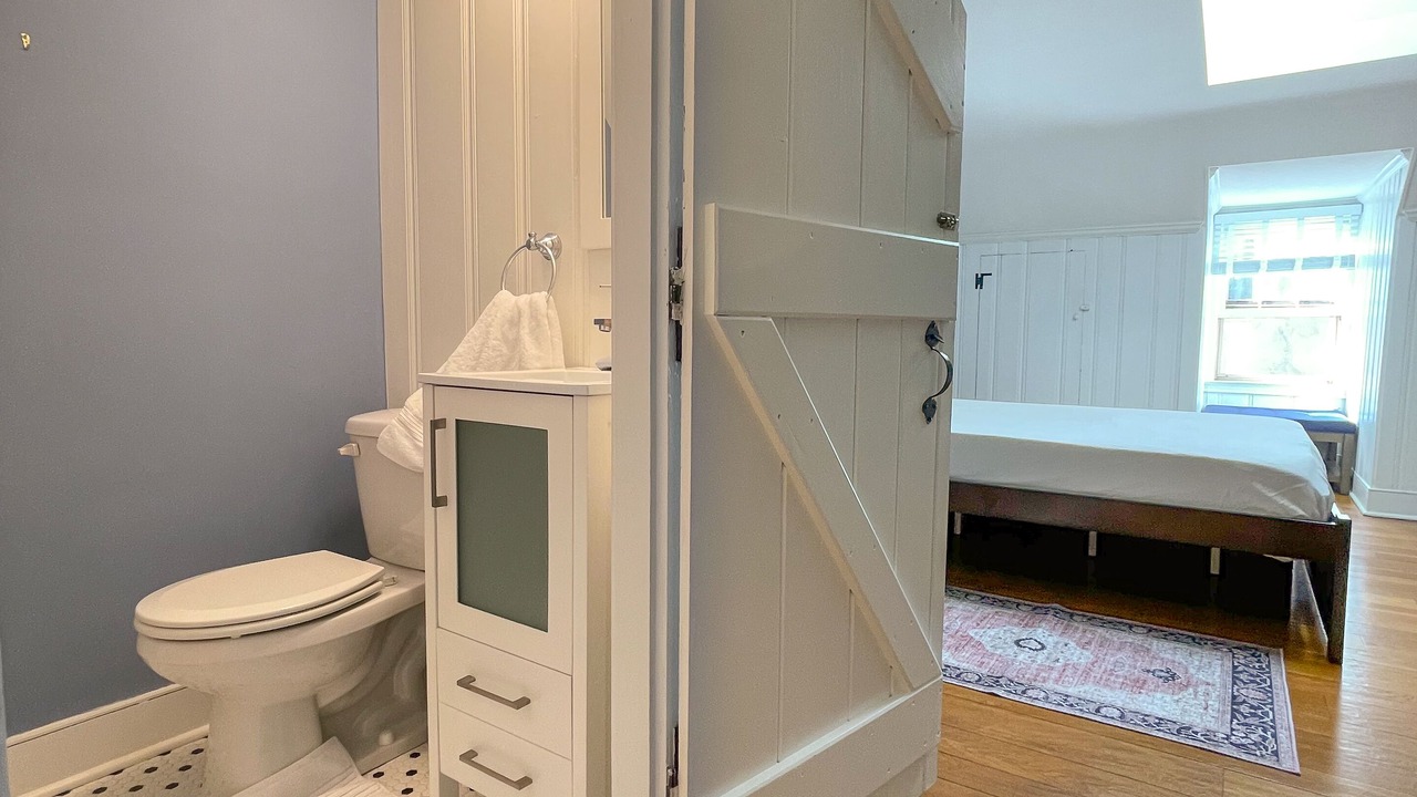 Photo of Bedroom in Queen Village