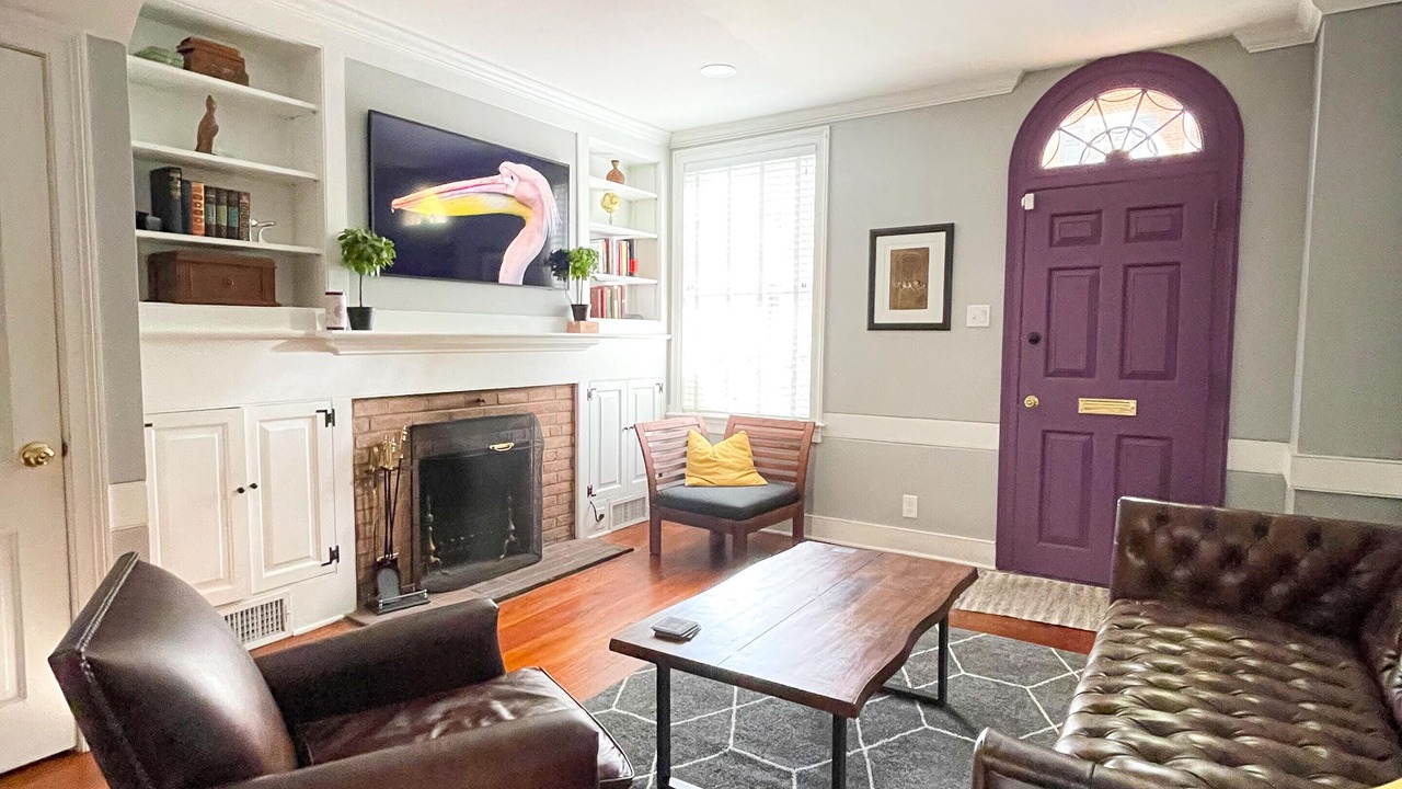 Photo of Livingroom in Queen Village