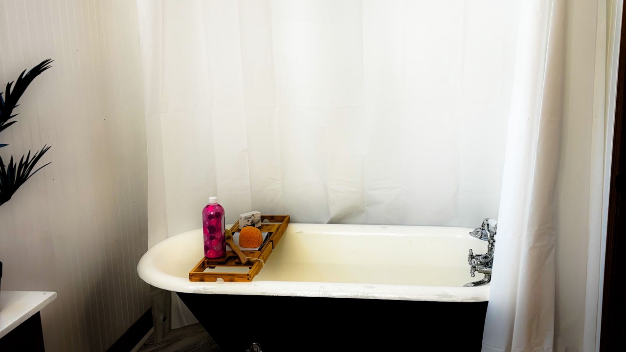 Photo of Bathroom in Ivy Lea