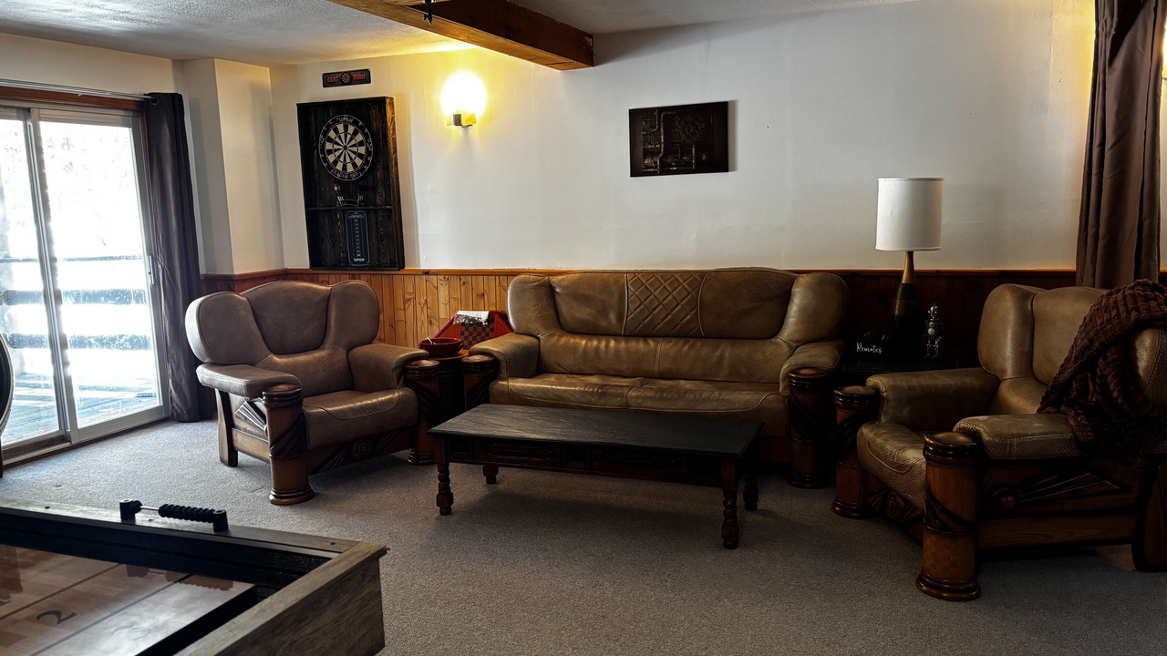 Photo of Livingroom in Ivy Lea