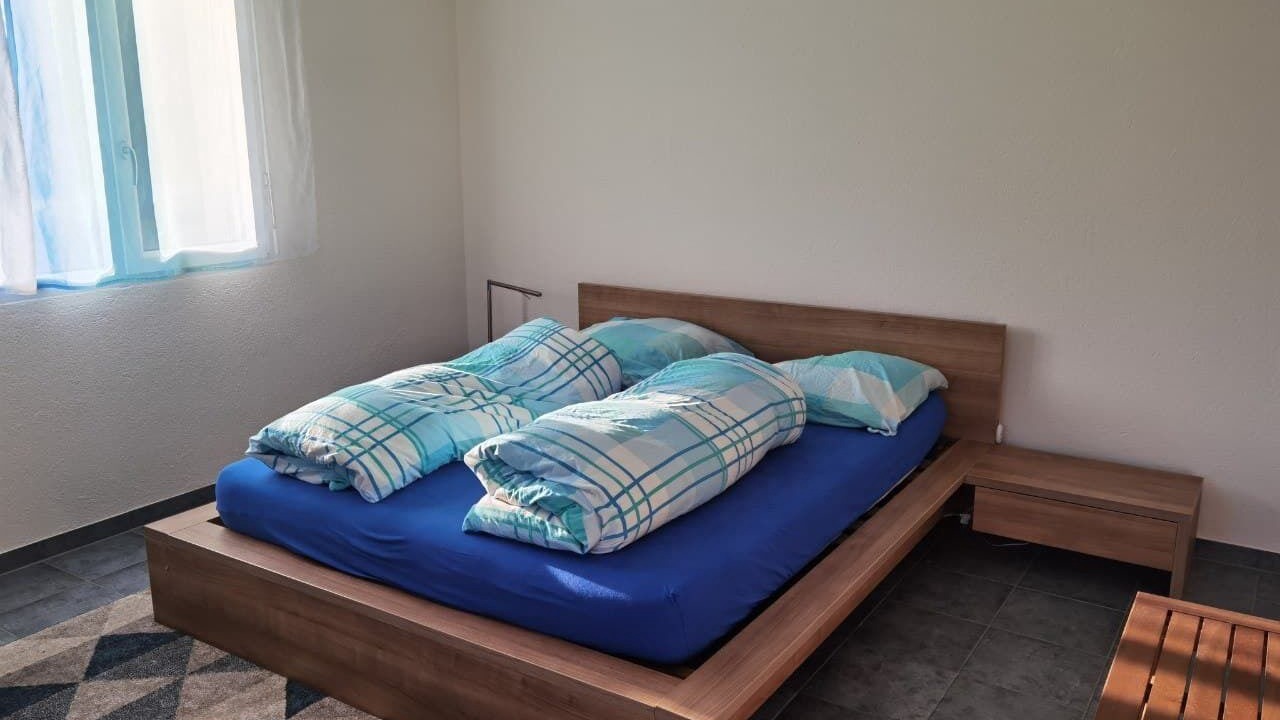 Photo of Bedroom in Krattigen