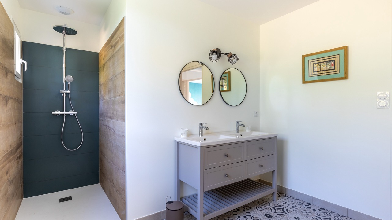 Photo of Bathroom in Chasne-sur-Illet