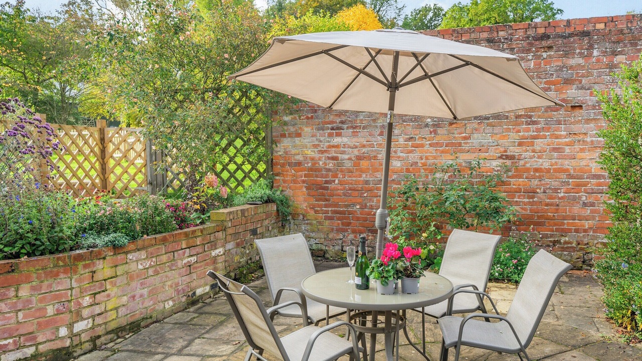 Photo of Others in Ellesmere