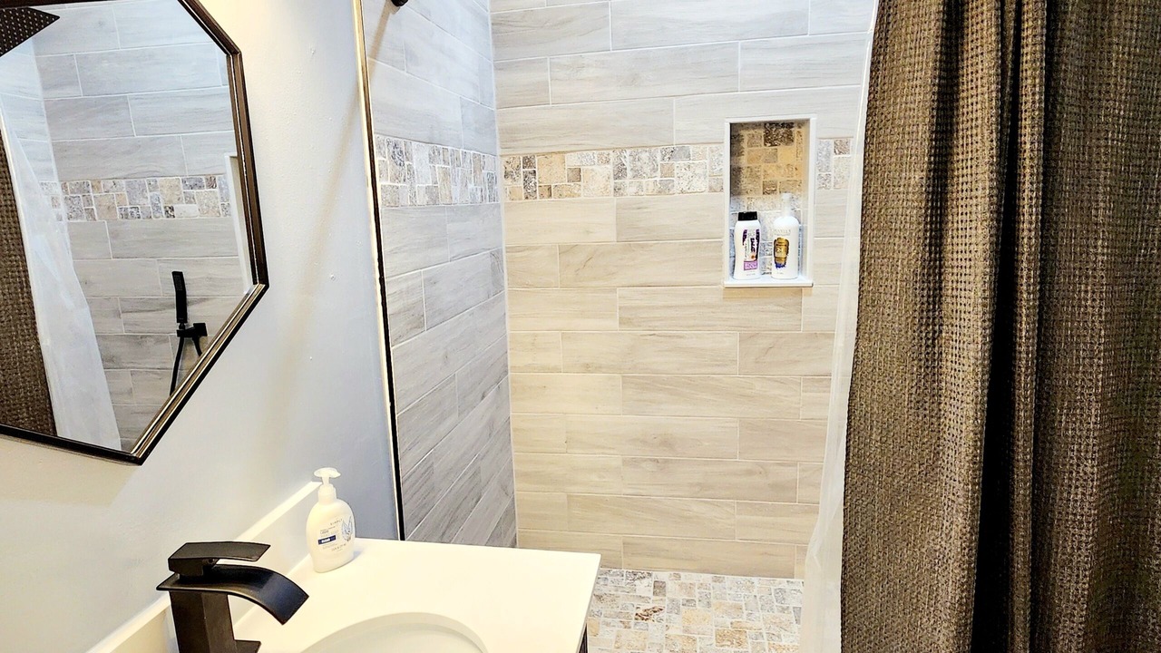 Photo of Bathroom in Lakeland