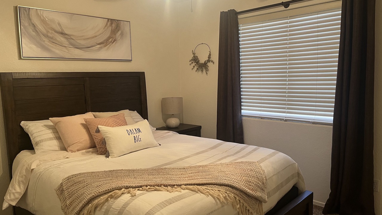 Photo of Bedroom in Estrella Mountain Ranch