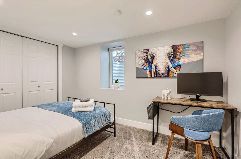 Photo of Bedroom in North Park Hill