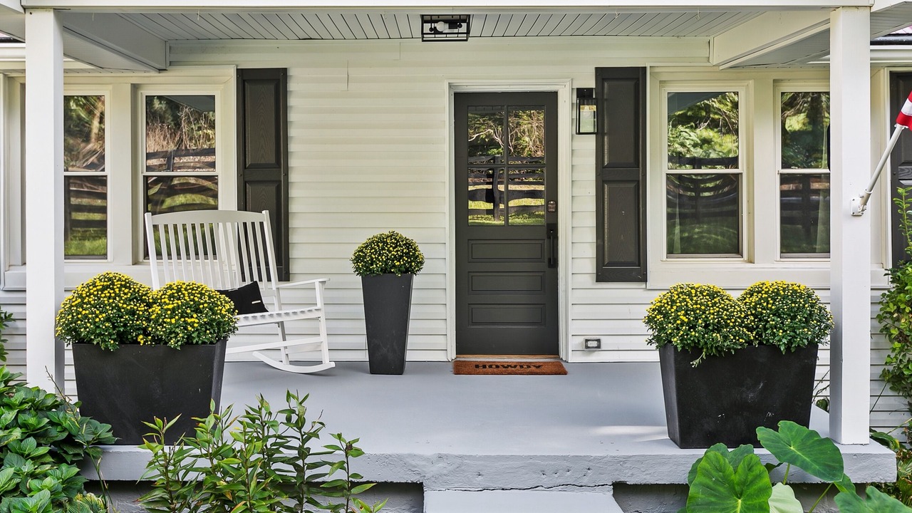 Photo of Patio Balcony in Leipers Fork