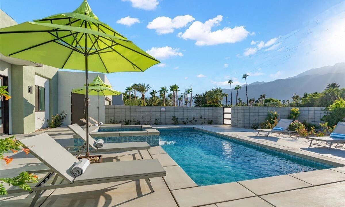 Photo of Outdoor in Desert Park Estates