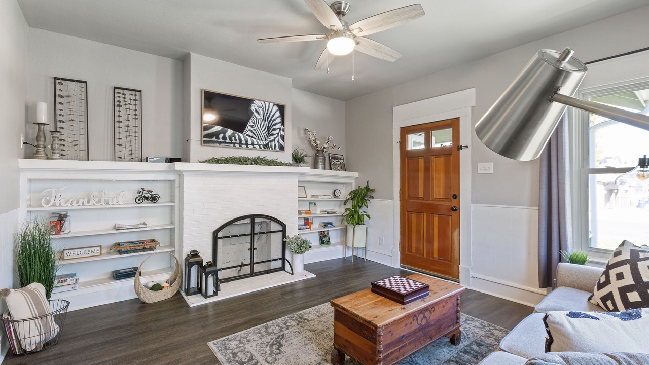 Photo of Livingroom in Waco