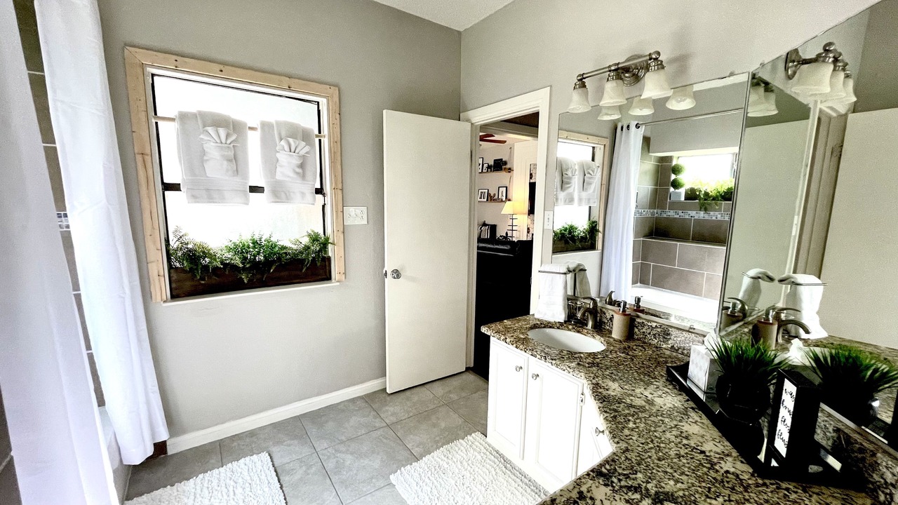 Photo of Bathroom in North San Antonio - SAT