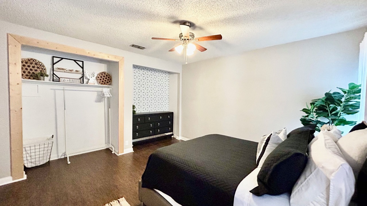 Photo of Bedroom in North San Antonio - SAT