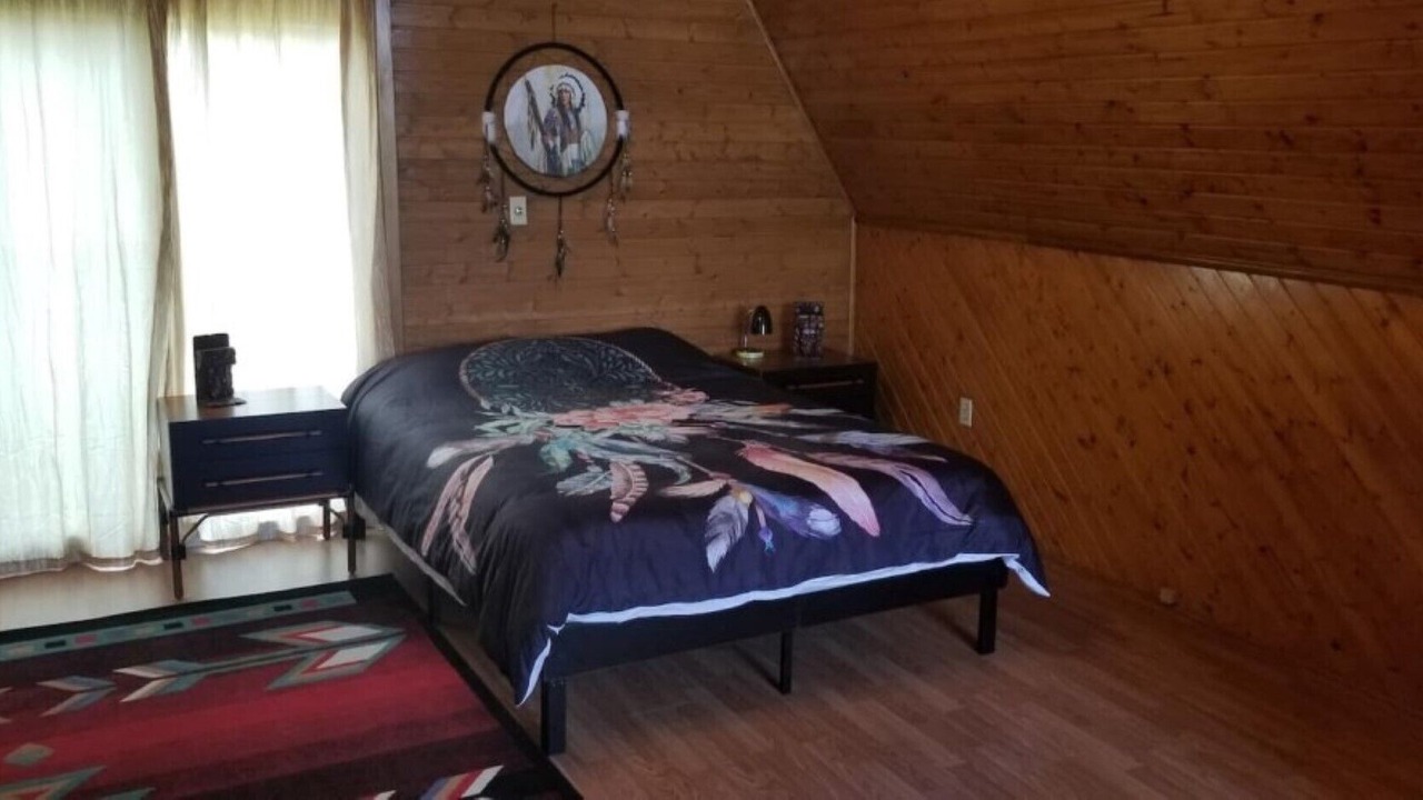 Photo of Bedroom in Hamblen County