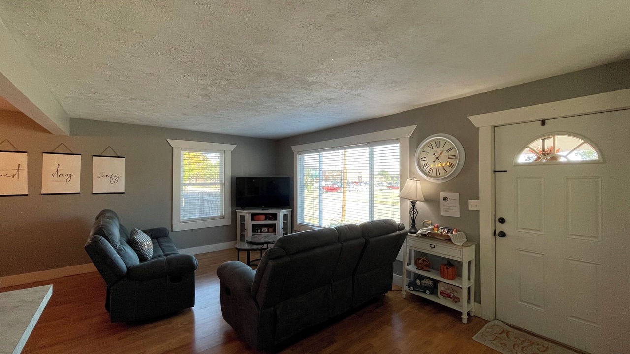 Photo of Livingroom in Salina