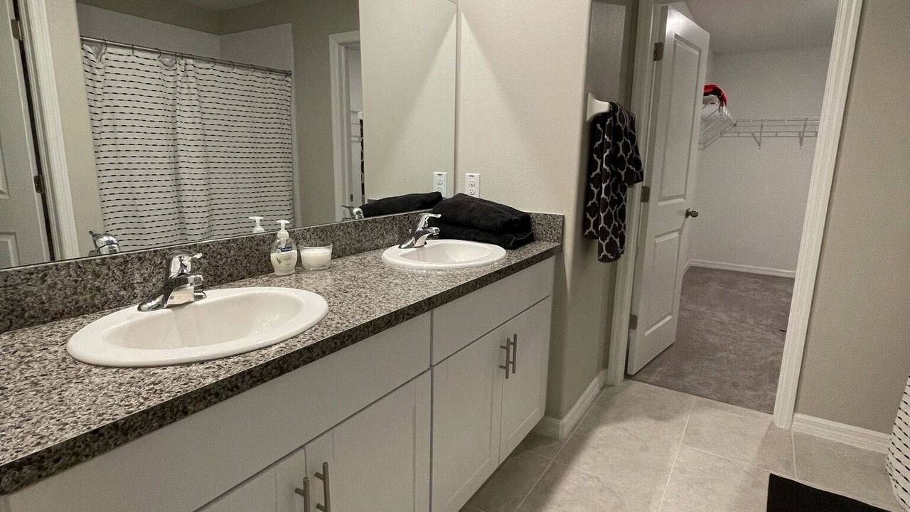 Photo of Bathroom in Ruskin