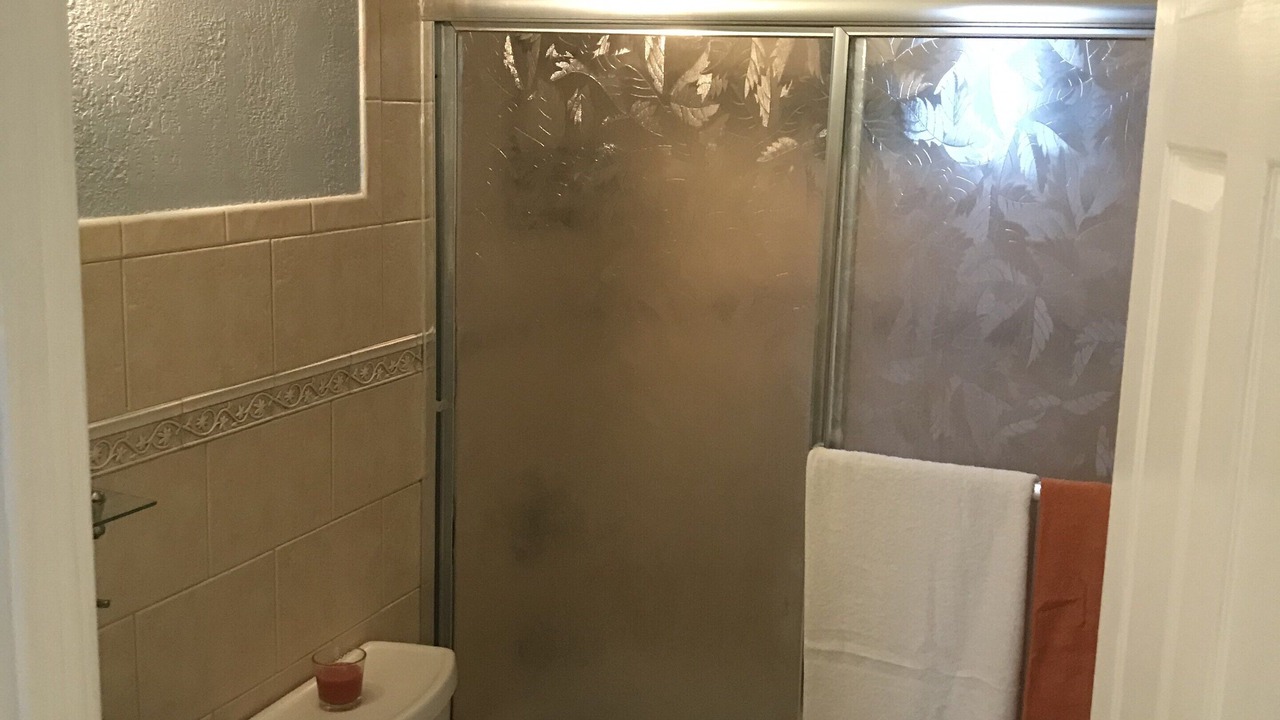 Photo of Bathroom in Hialeah Gardens