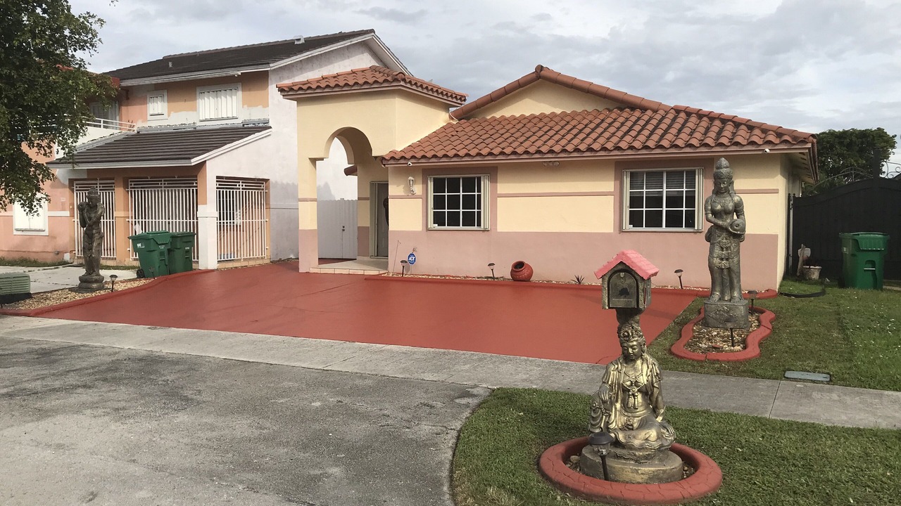 Photo of Outdoor in Hialeah Gardens