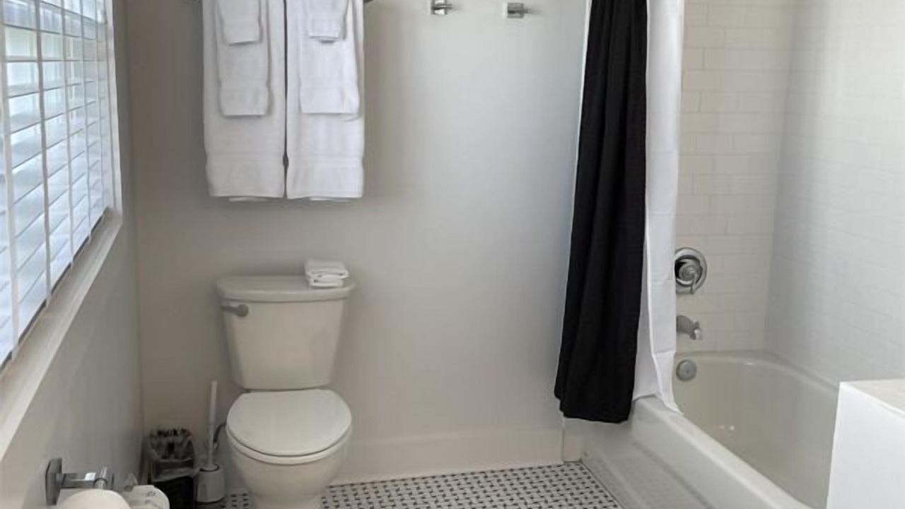Photo of Bathroom in Lake Alfred